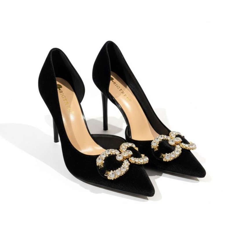 Gold Tokalı Kadife Topuklu Ayakkabı