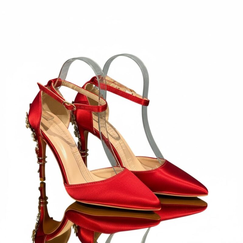 Gold Aksesuarlı Saten Topuklu Ayakkabı